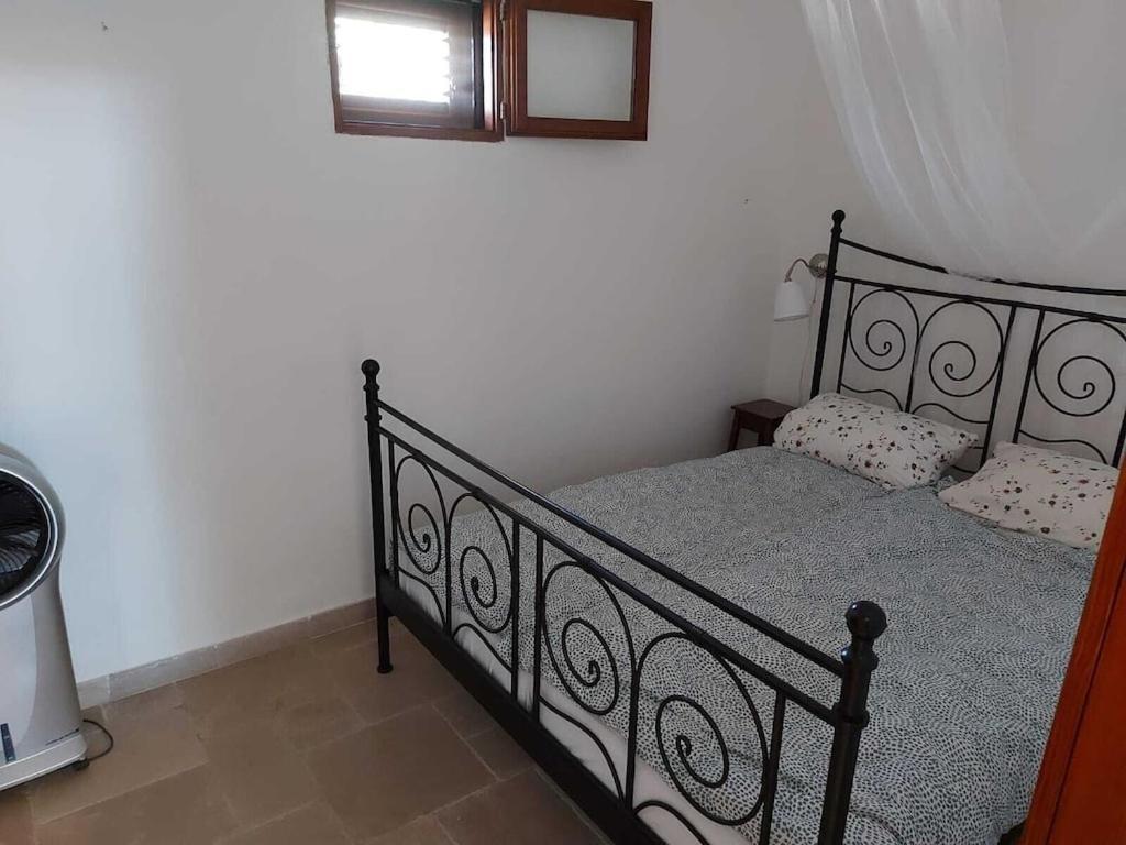 Casa Giuliveto - Charmantes Ferienhaus Mit Privatpool In Olivenhain 오스투니 외부 사진