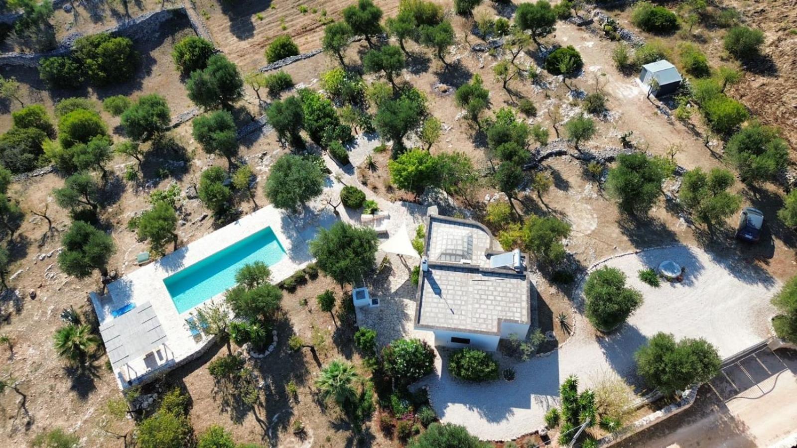 Casa Giuliveto - Charmantes Ferienhaus Mit Privatpool In Olivenhain 오스투니 외부 사진