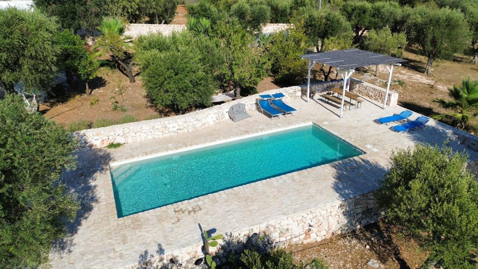 Casa Giuliveto - Charmantes Ferienhaus Mit Privatpool In Olivenhain 오스투니 외부 사진